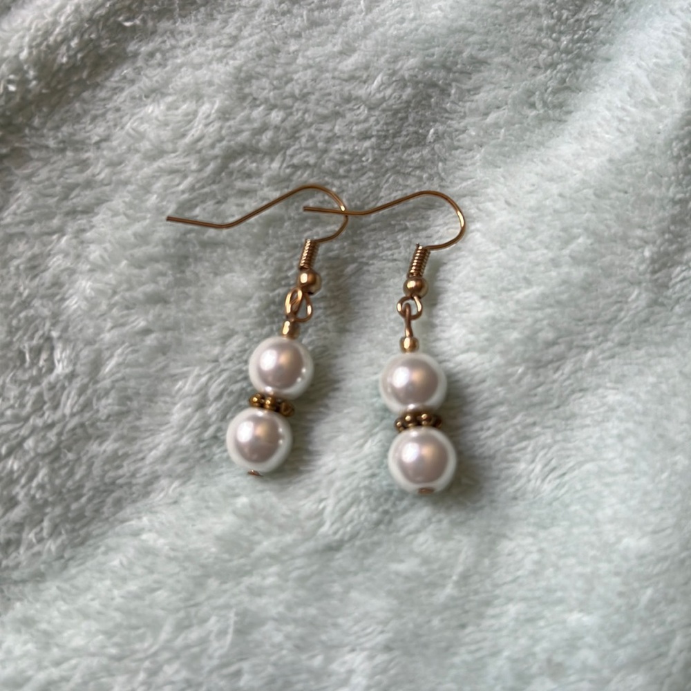 Pearl Dangle Earrings